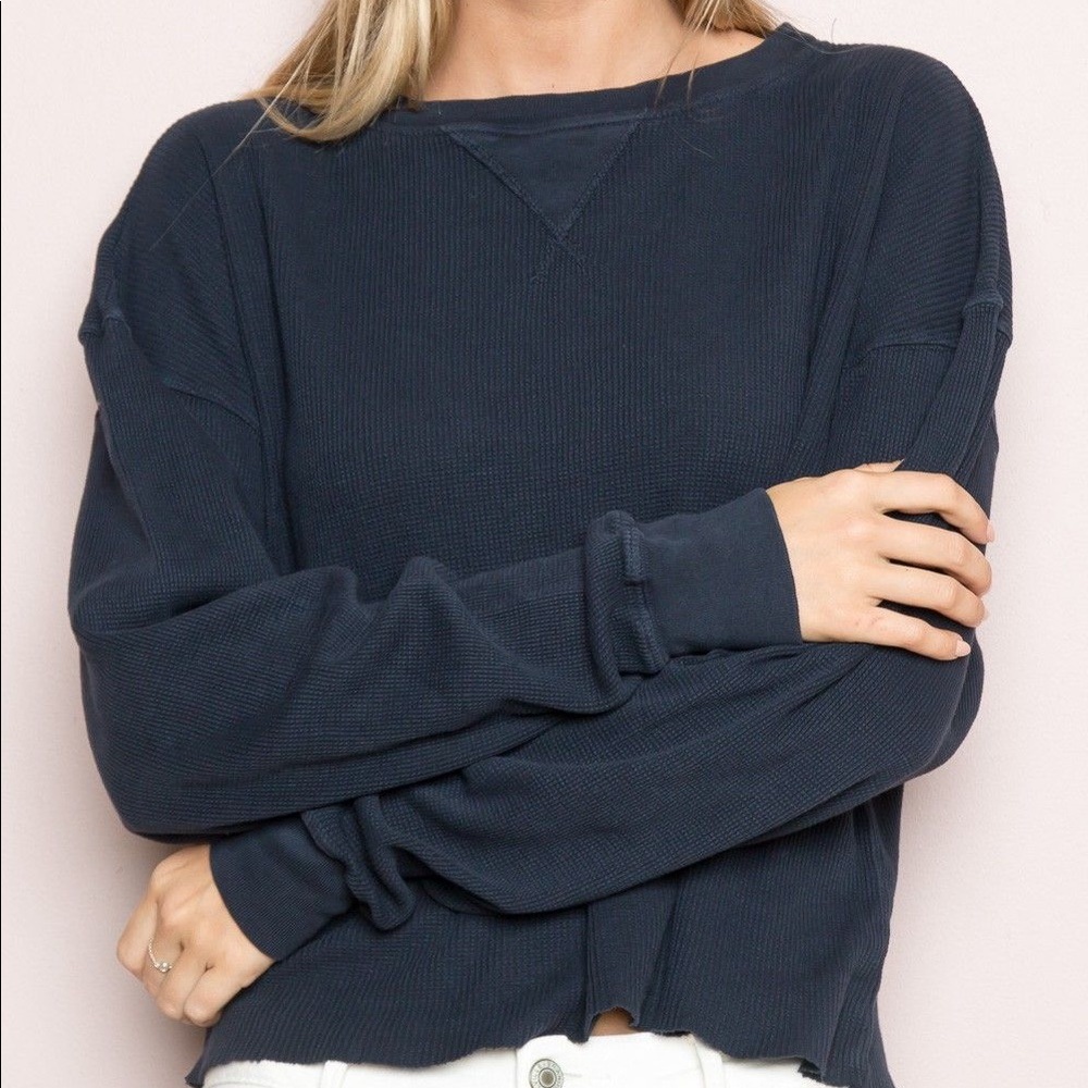 Super cute long sleeve brandy Melville top